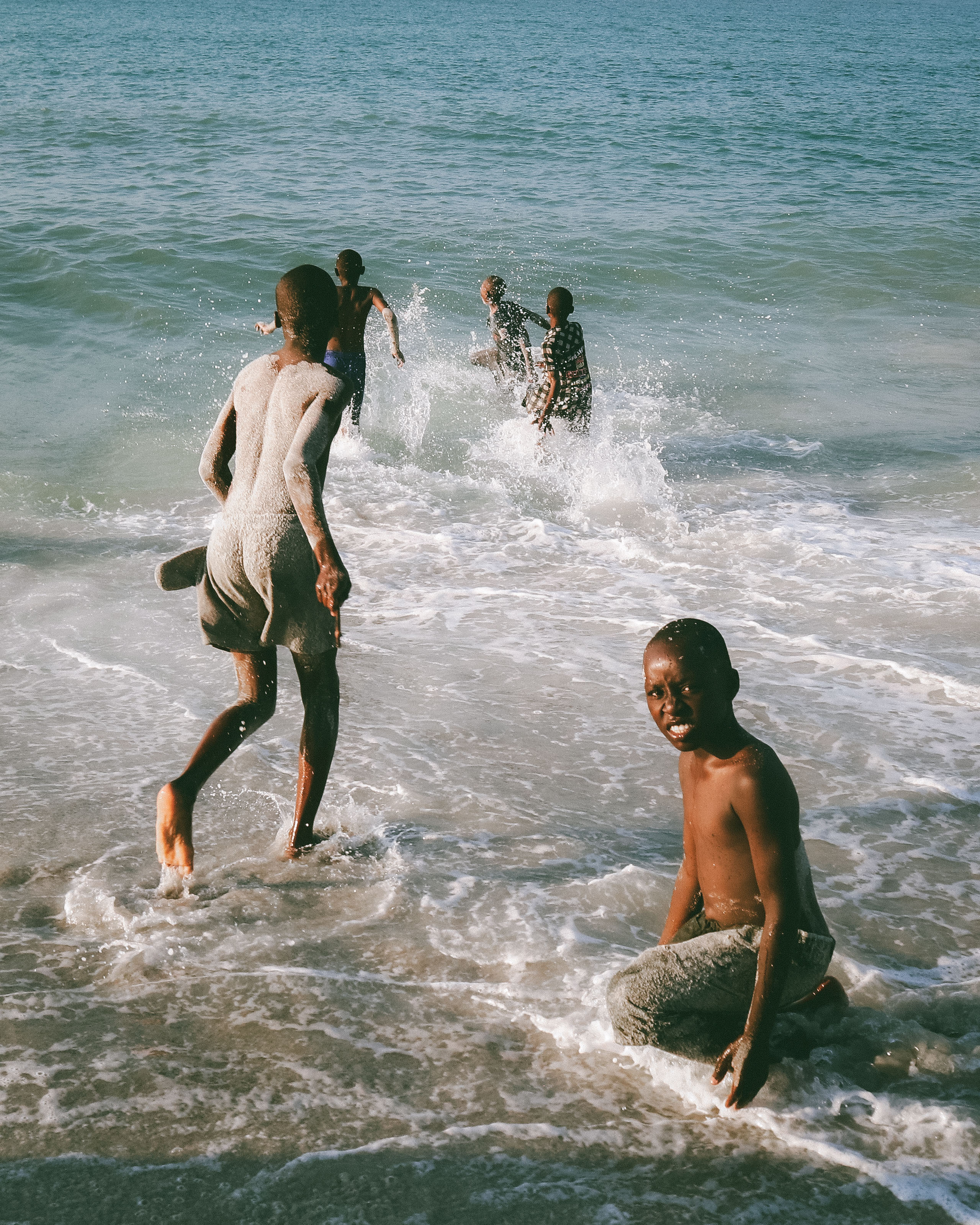 Dance of the shorelines